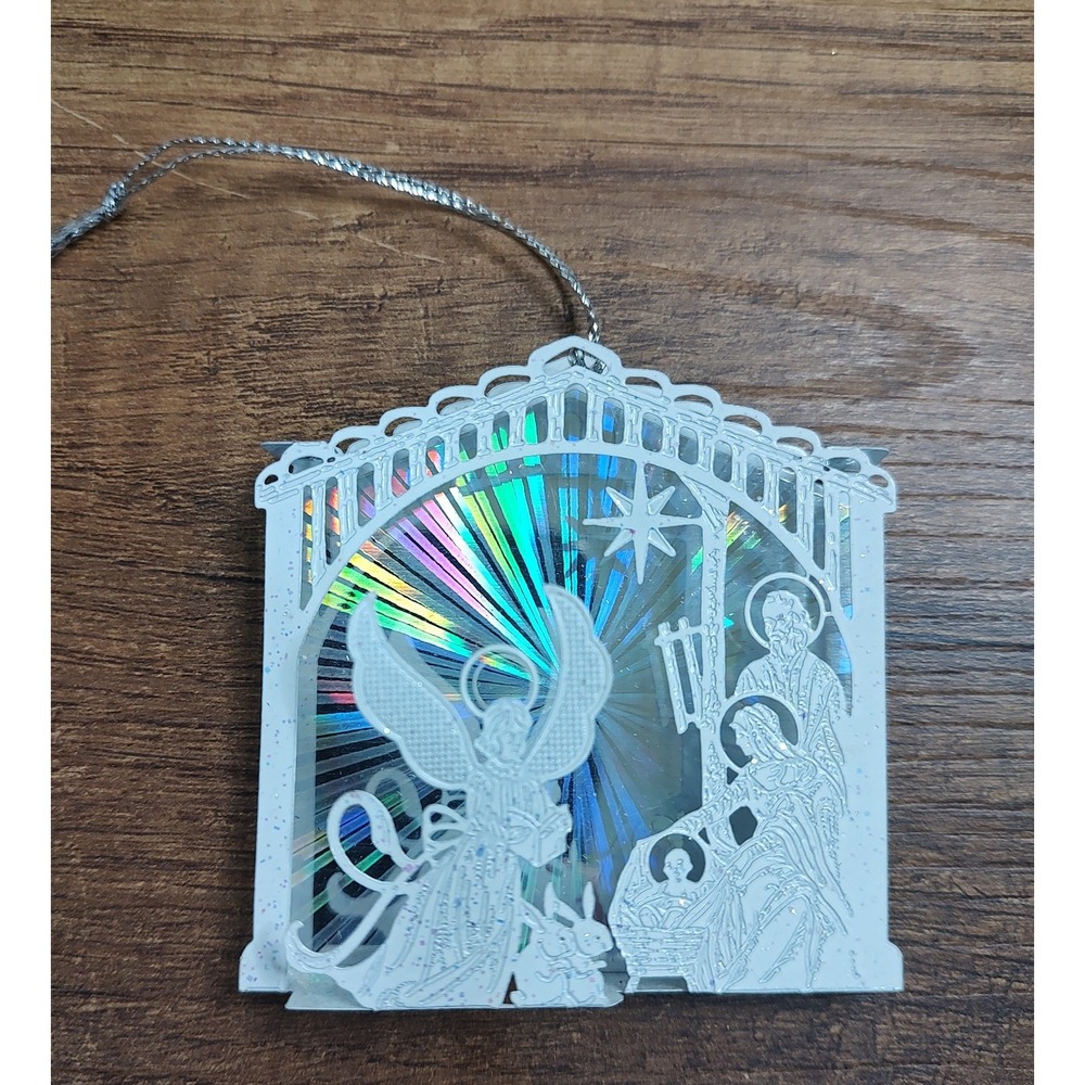 Vtg Nativity Scene Christmas Ornament 3D Holographic Laser Cut Light Up Z2